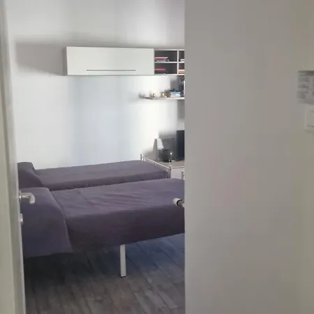 Apartament Intero Ampi Spazi Comodo Wtc Scassi Fiumara Genua