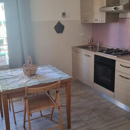 Intero Ampi Spazi Comodo Wtc Scassi Fiumara Apartament *