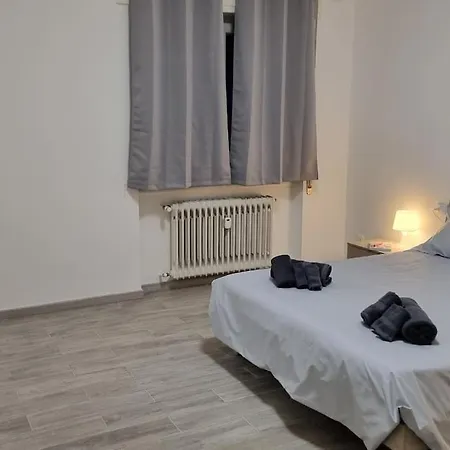 Intero Ampi Spazi Comodo Wtc Scassi Fiumara Apartamento