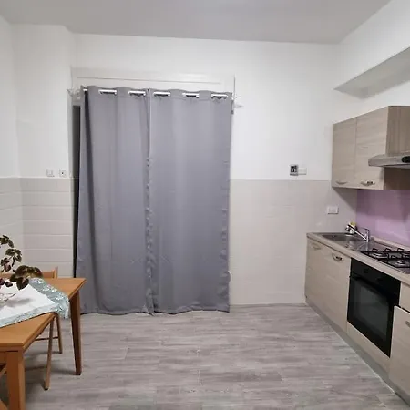 Intero Ampi Spazi Comodo Wtc Scassi Fiumara Apartamento *