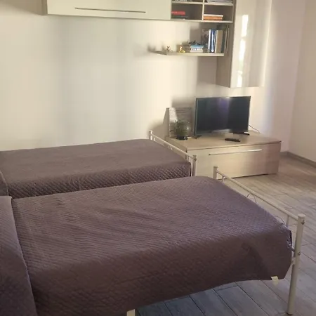 Apartamento Intero Ampi Spazi Comodo Wtc Scassi Fiumara